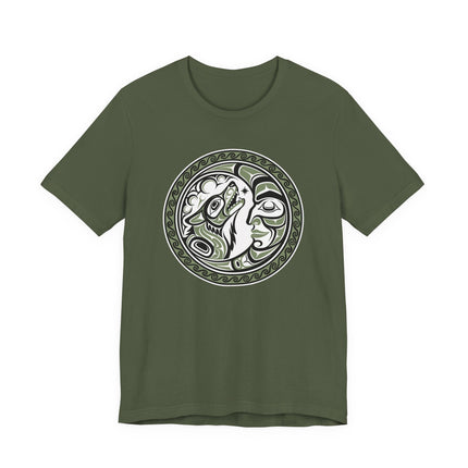 Formline Grandmother Moon Sacred Circle Tribal Art T-Shirt
