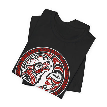 Formline Grandmother Moon Sacred Circle Tribal Art T-Shirt