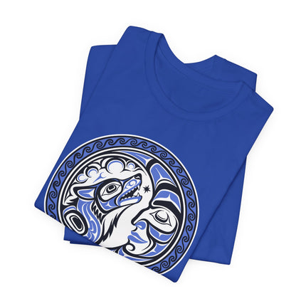 Formline Grandmother Moon Sacred Circle Tribal Art T-Shirt