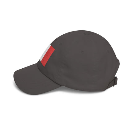 Black baseball cap featuring the embroidered French tricolor flag.
