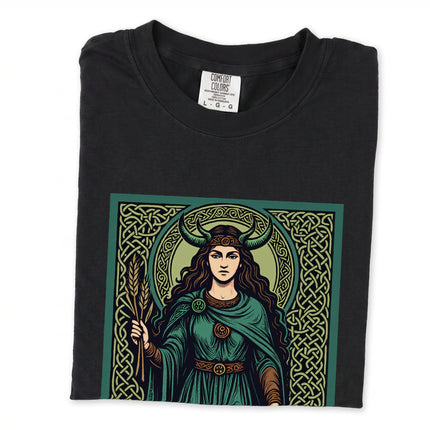 Cerridwen goddess t-shirt featuring celtic mythology and cauldron witch design.