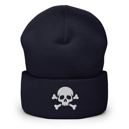 Embroidered skull and crossbones beanie featuring a pirate motif cuff.