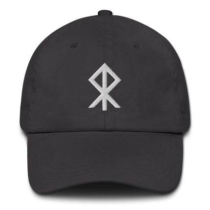 Embroidered Norse Viking hat featuring Elder Futhark runes and the Courage bind symbol.