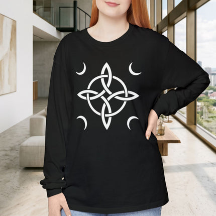 Witch's Knot T-Shirt | Crescent Moon Knotwork Symbol Long Sleeve Tee