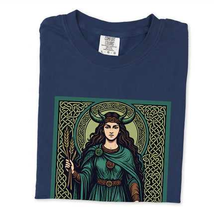 Cerridwen Celtic goddess design featuring a cauldron and witch mythology print on unisex tee shirt.