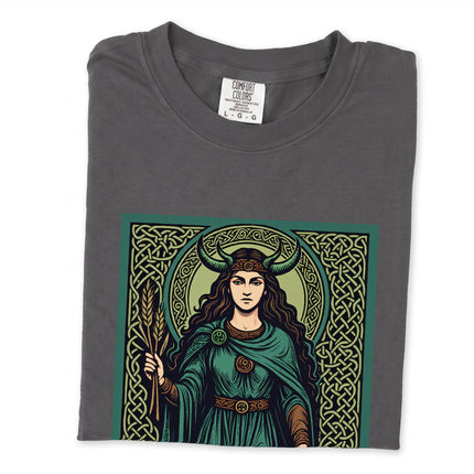 Cerridwen Celtic Goddess t-shirt featuring cauldron, witch, and mythology artwork.
